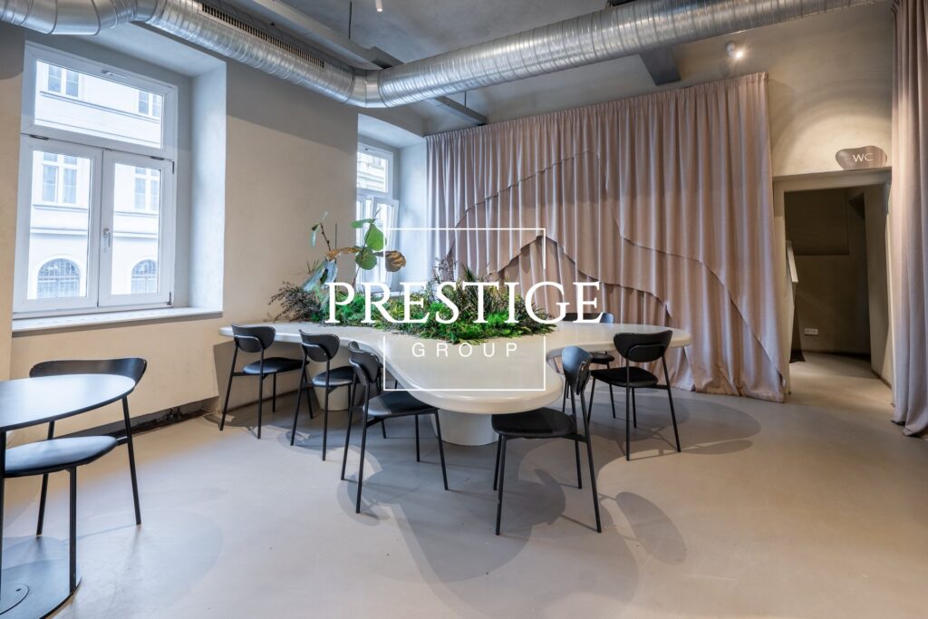 Rent commercial Restaurant 176 m², Prague 3 – фото 1