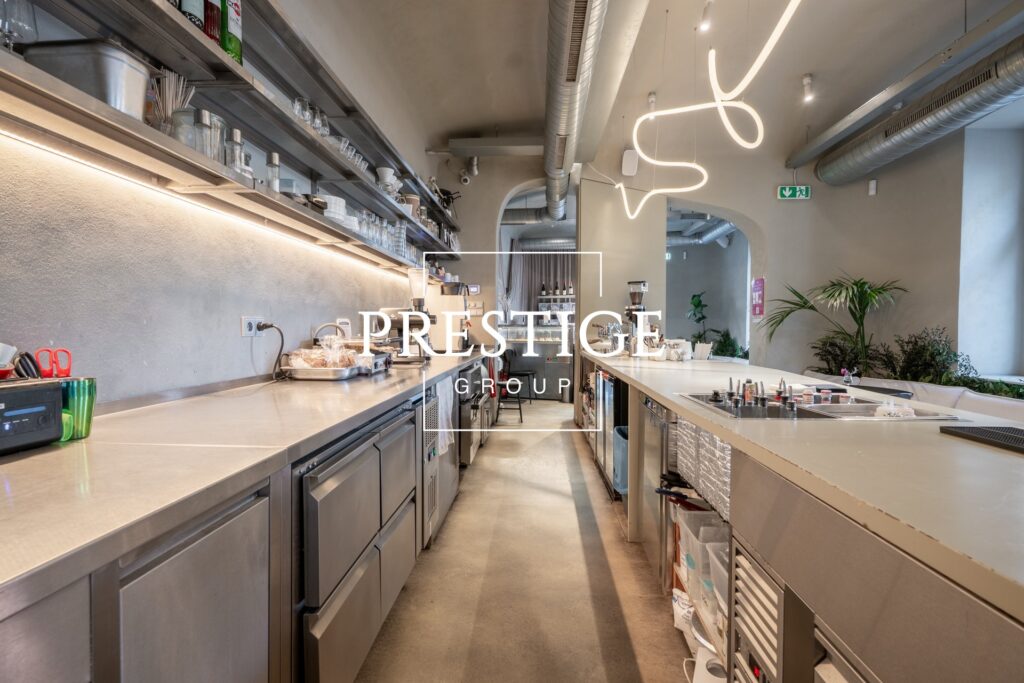 Rent commercial Restaurant 176 m², Prague 3 – фото 10